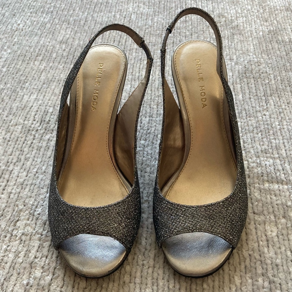 Pelle Moda Metallic Glitter‎ Peep Toe Heels Size 6 Evening Party Shoes